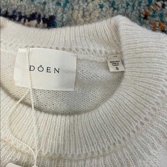 Doen NWT Ruffled Sweater - Picture 2 of 8